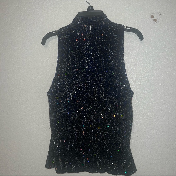 NEIMAN MARCUS Naeem Khan Riazee Navy blue sequined sleeveless top. - Picture 7 of 7